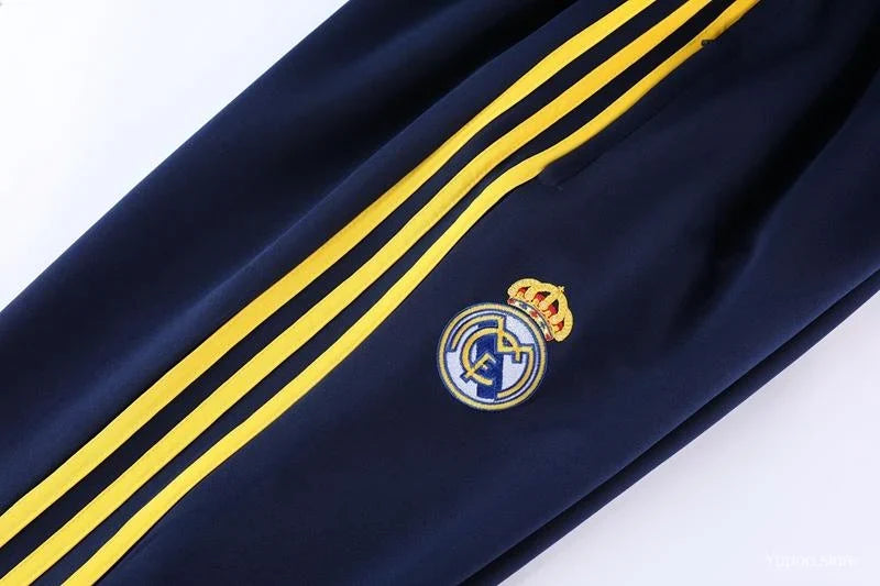 Survêtement Real Madrid blanc/jaune 2022/23