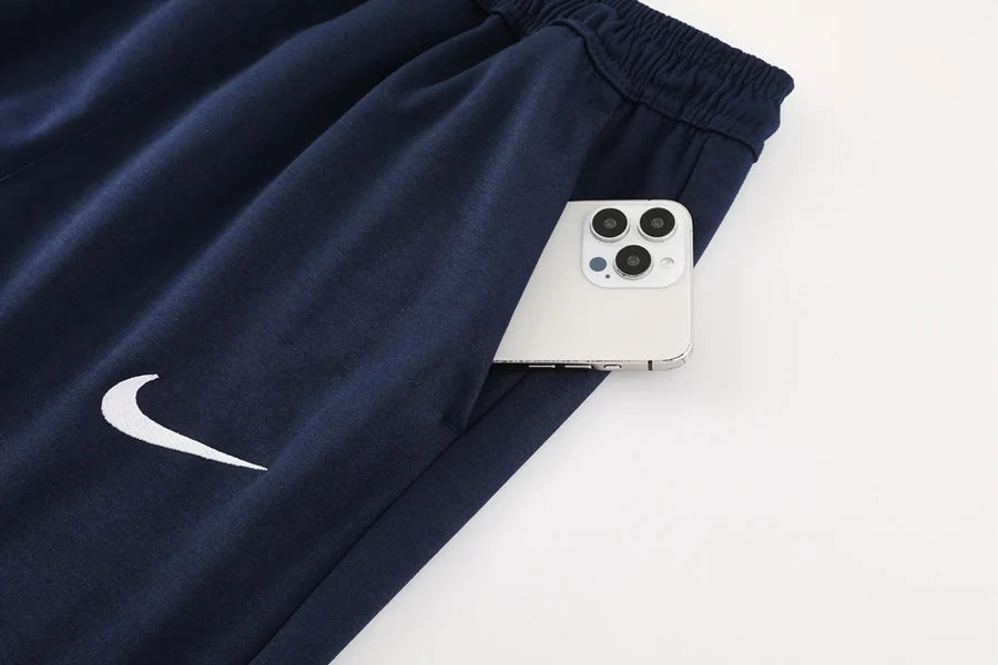 Survêtement ensemble capuche PSG jogging football Paris 2024/25