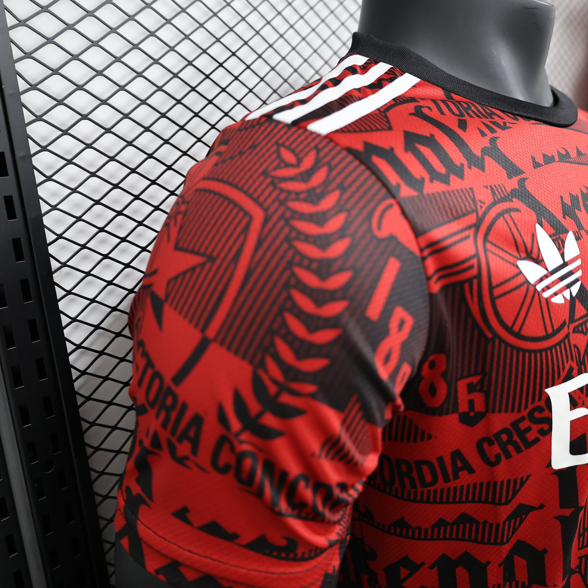 MAILLOT ARSENAL EDITION ROUGE 2024/2025– Version Player
