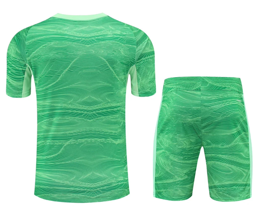Kit ensemble football Real Madrid Gardien Goalkeeper 2023/24