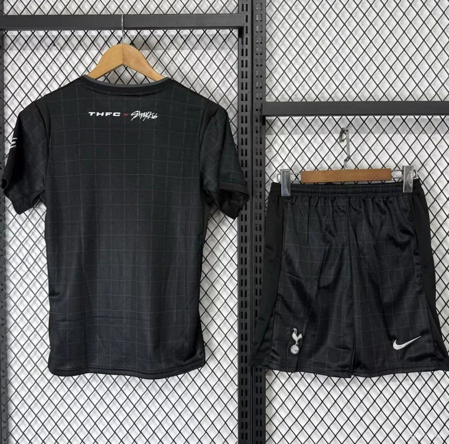 Kit ensemble football Tottenham extérieur 2025/26