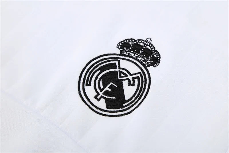 Sweat Haut de survêtement Real Madrid – Édition Rétro 2015/16