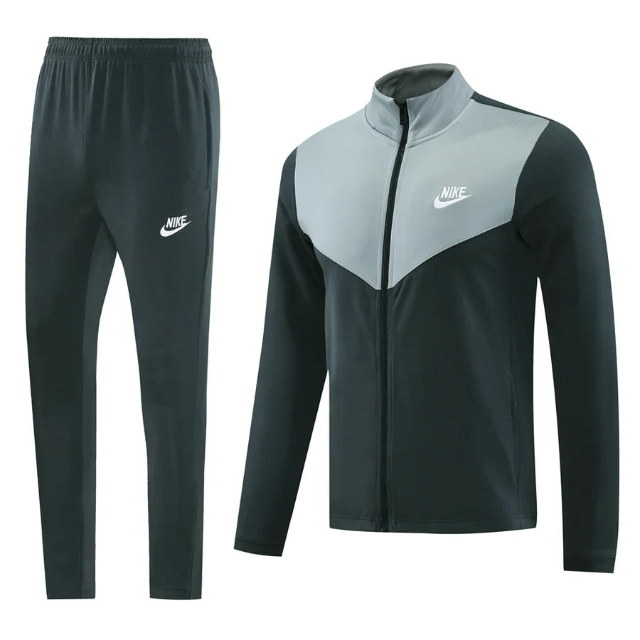 Survêtement ensemble jogging Nike