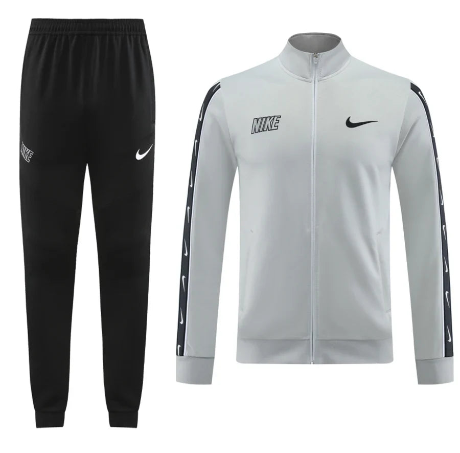 Survêtement jogging Nike Repeat logo gris