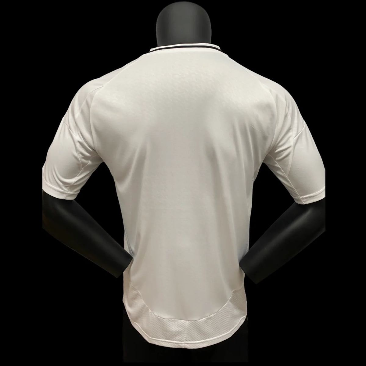 Real Madrid Maillot Domicile 24/25 – Version Player