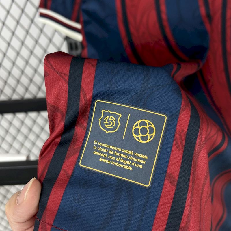 BARCELONE  MAILLOT SPÉCIAL Retro  25/26