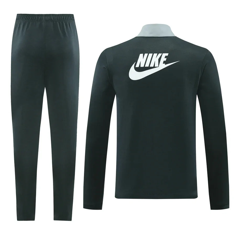 Survêtement ensemble jogging Nike
