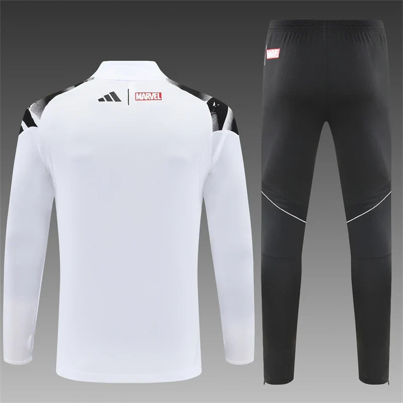 Survêtement Real Madrid Spécial Avengers Marvel jogging 2025/26