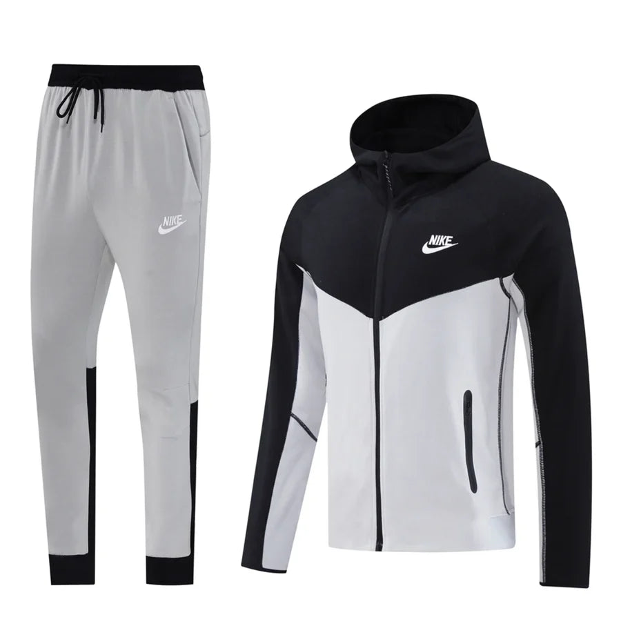 Survêtement ensemble jogging Nike