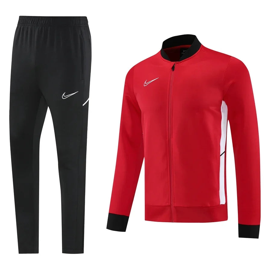 Survêtement ensemble jogging Nike