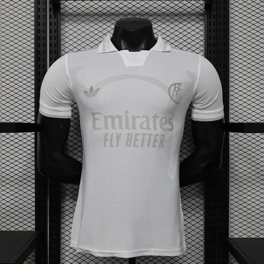 Maillot football Real Madrid 125e anniversaire * Player Version 2026/27