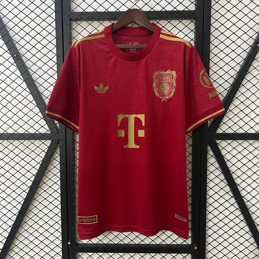 Maillot football Bayern Munich 125 ans 2025/26
