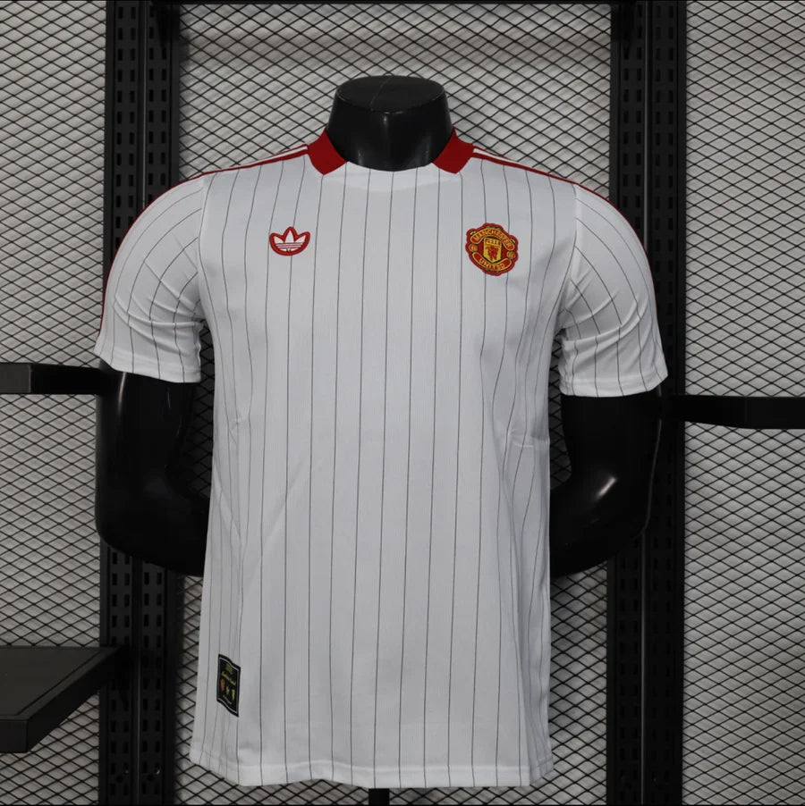 Maillot football Manchester United Adidas Original Rétro Player Version 2025/26