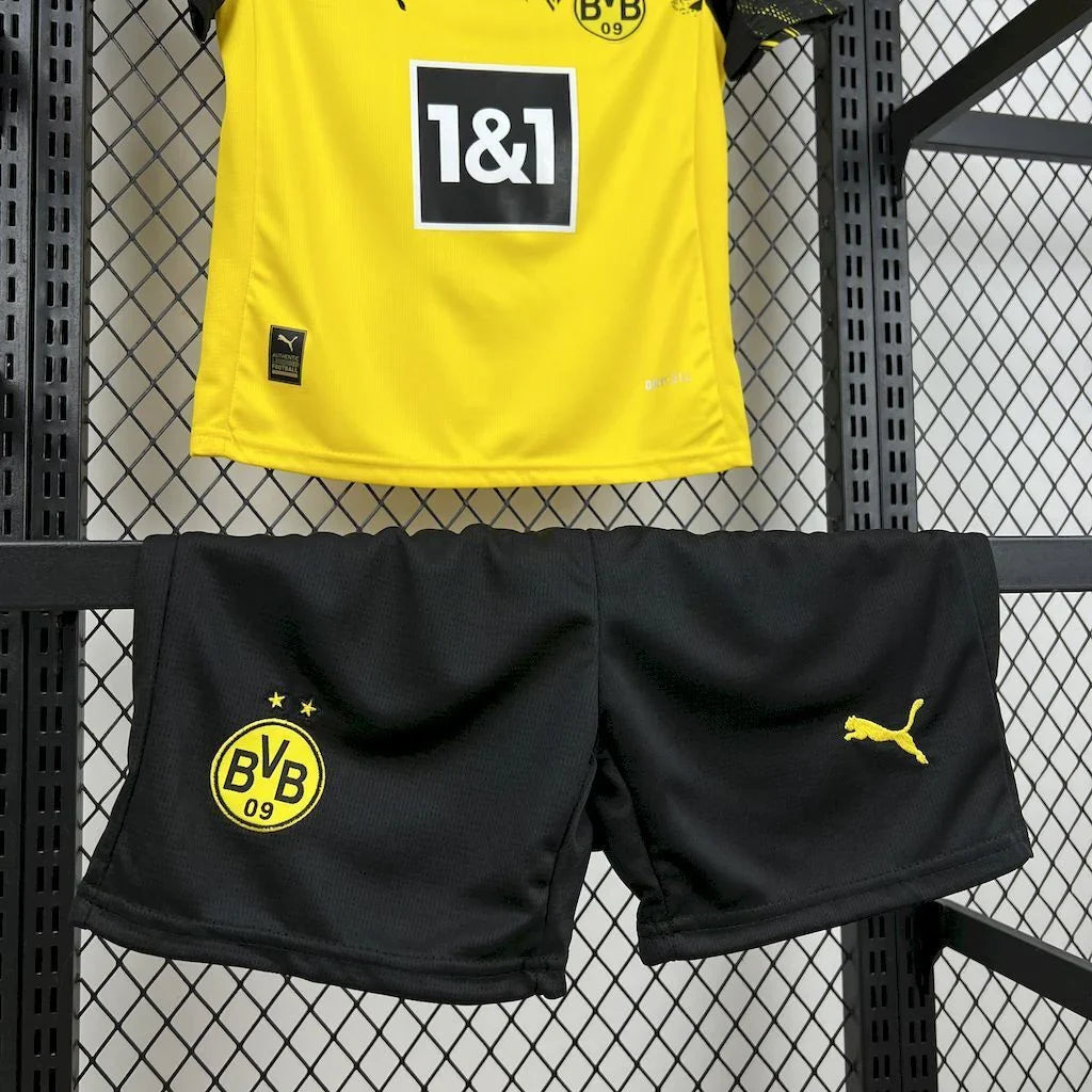 Kit ensemble football Borussia Dortmund domicile 2025/26