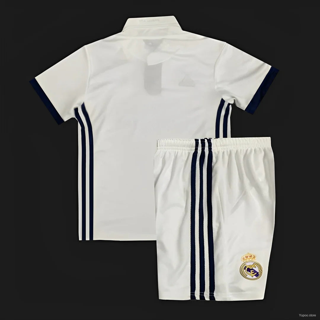 Kit ensemble Real Madrid domicile 2016/17