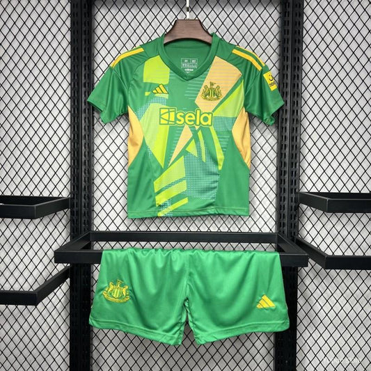 Kit ensemble football Newcastle Gardien Goalkeeper 2024/25