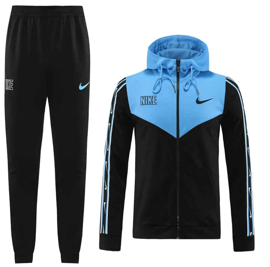 Survêtement jogging Nike Repeat logo bleu clair