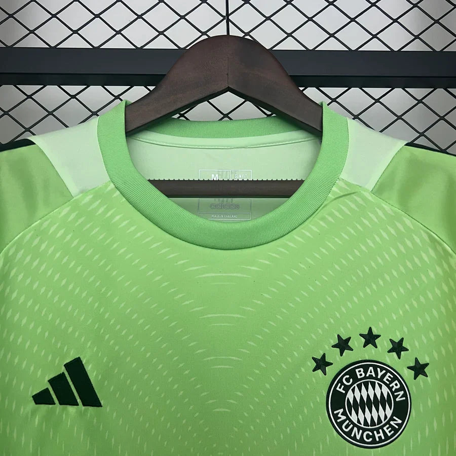 Maillot football Bayern Munich Gardien goalkeeper 2025/26