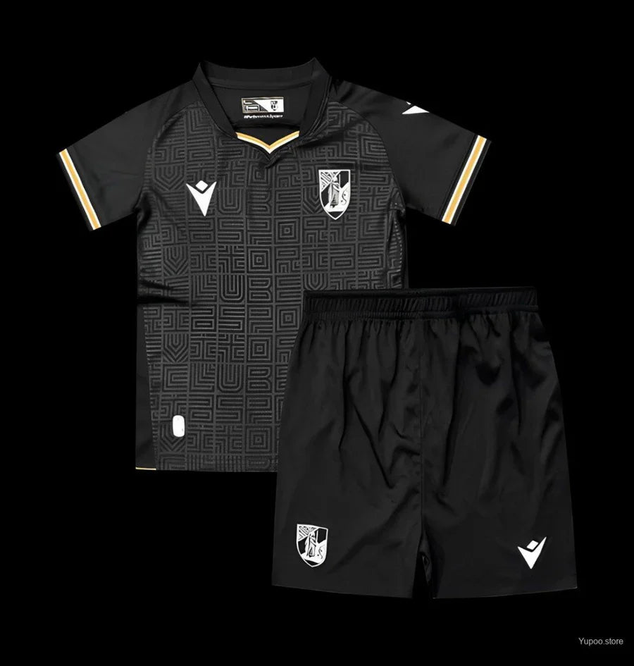 Kit ensemble football Vitoria Guimaraes exterieur 2024/25