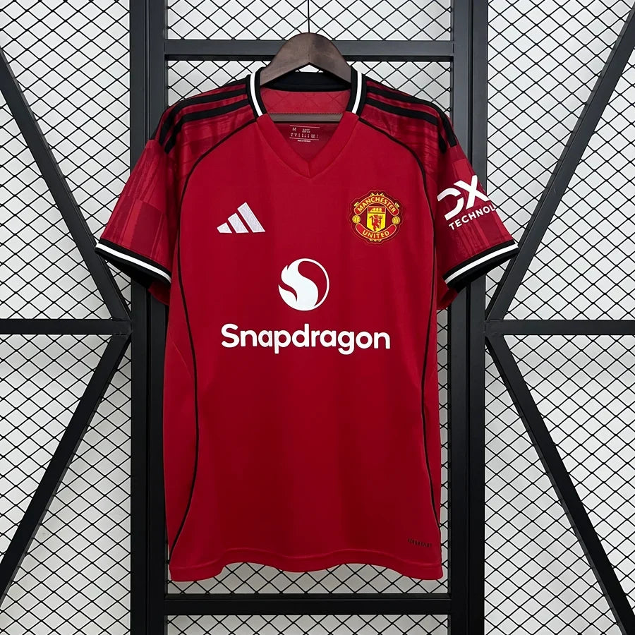 Maillot football Manchester United domicile 2025/26