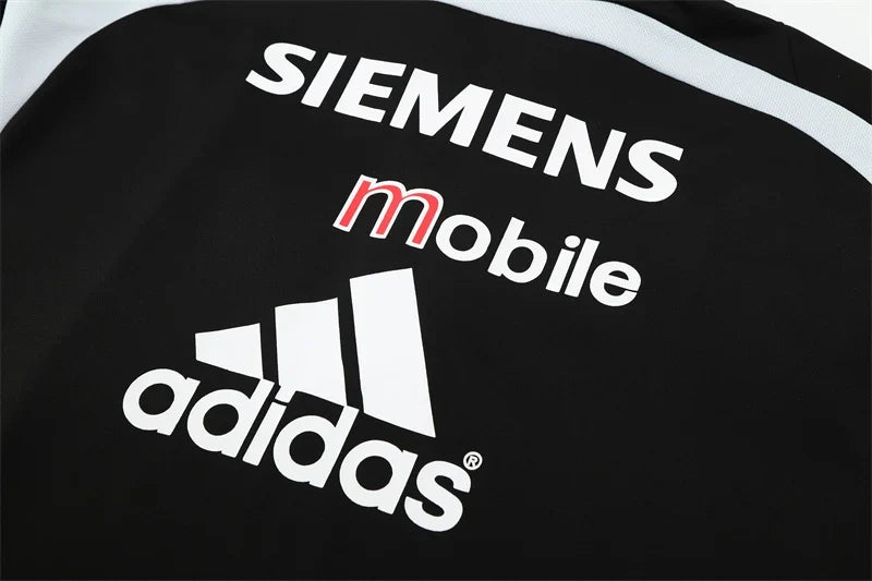 Sweat Haut de survêtement Real Madrid – Édition Rétro 2004/05