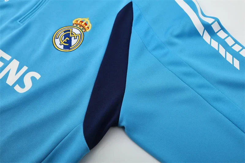 Sweat Haut de survêtement Real Madrid – Édition Rétro 2005/06