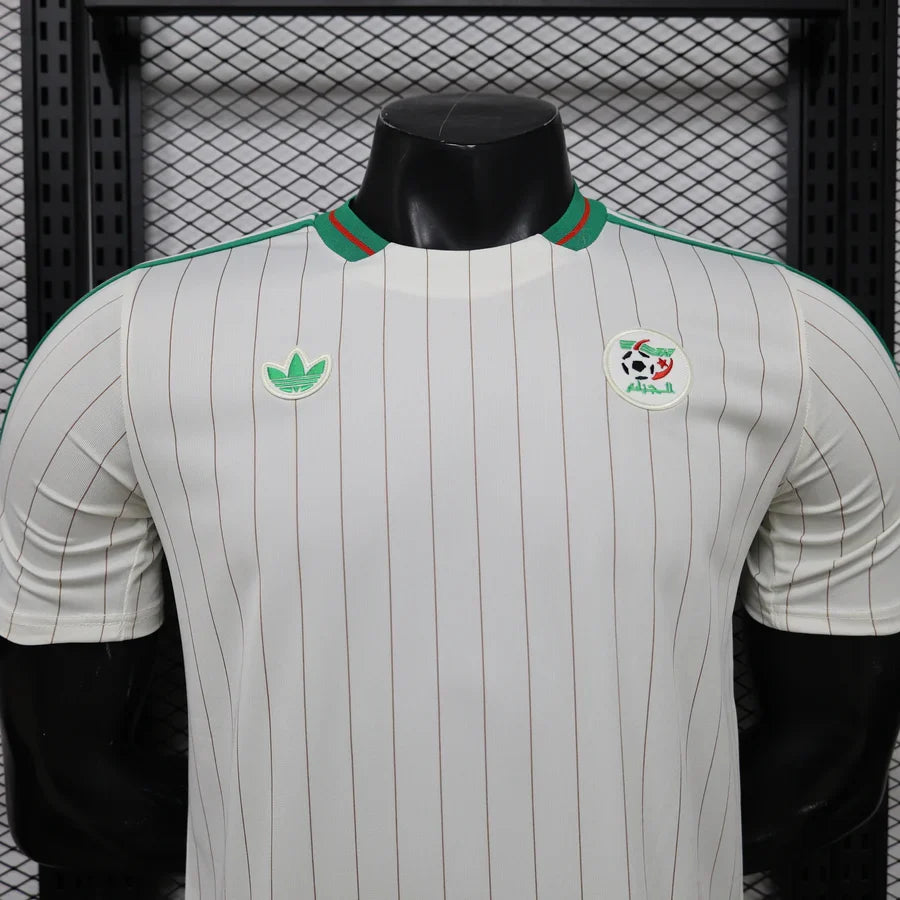 Maillot football Algérie / Algeria Retro الجزائر  2025/26